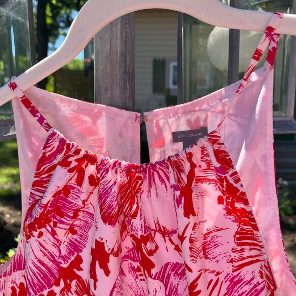 Ann Taylor Size 0 flowered summer dress - Picture 2 of 5